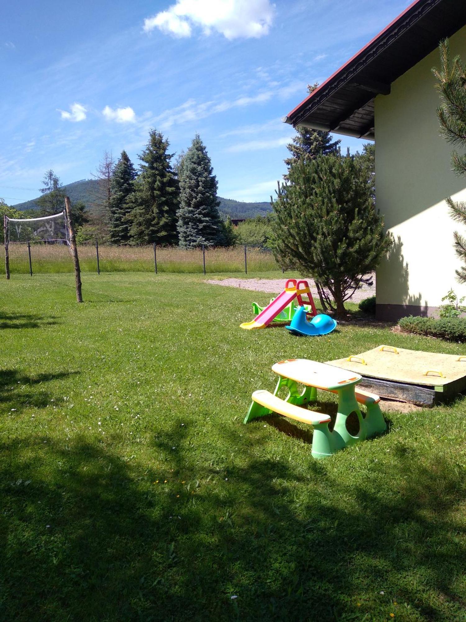 Domki Caloroczne U Eli Szczyrk Exterior foto
